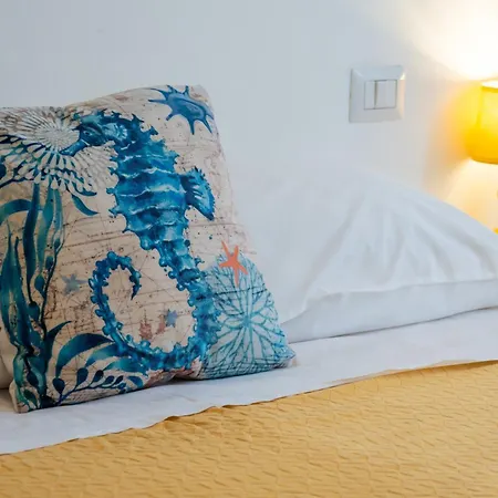 Hippocampus Giardini Naxos